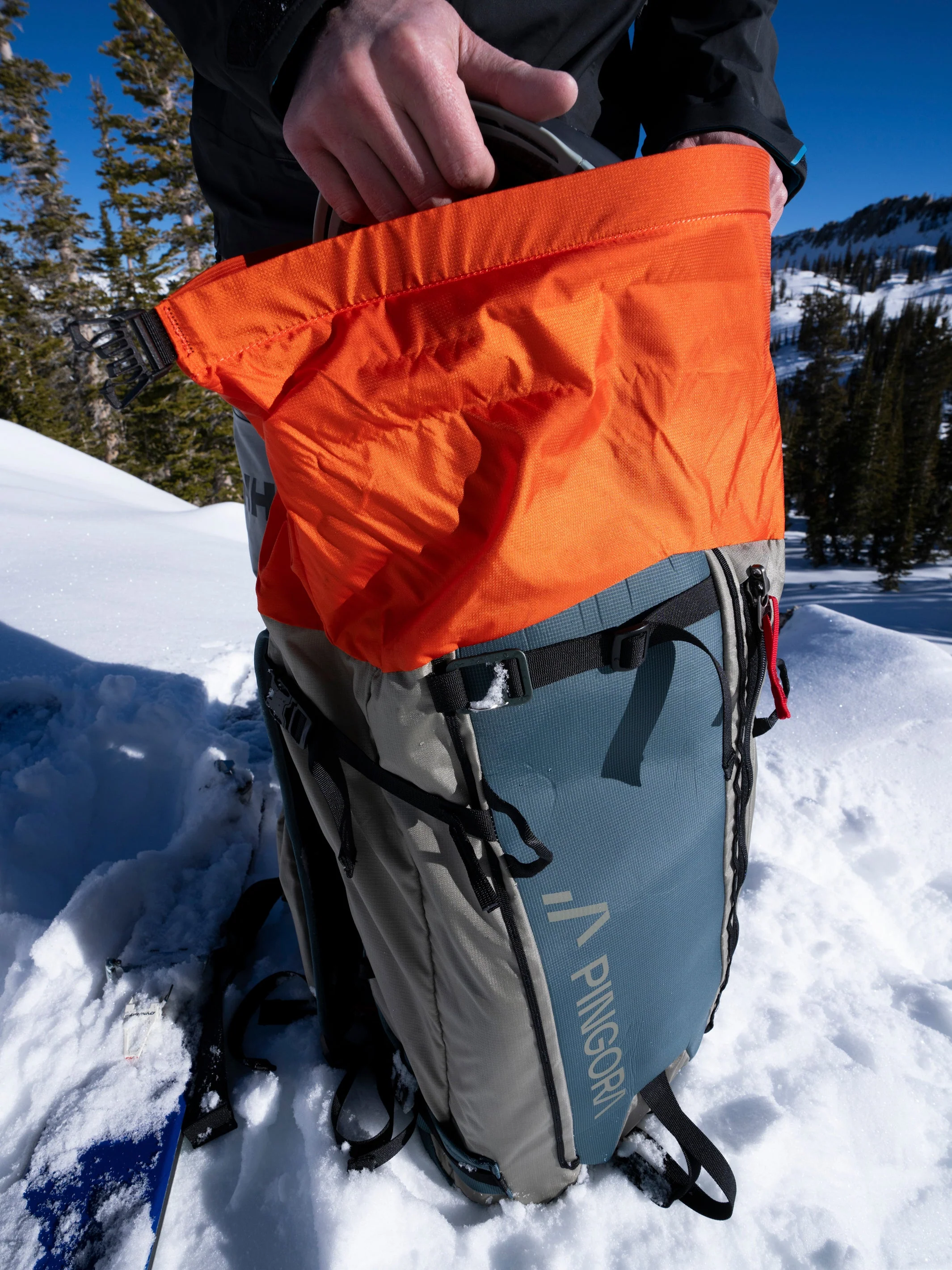 Vivid 35 Liter Backcountry Ski Pack (SC) - Image 13